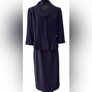 Julian Taylor New York Navy blue 2 piece ladies size 8 skirt jacket suit set 90s